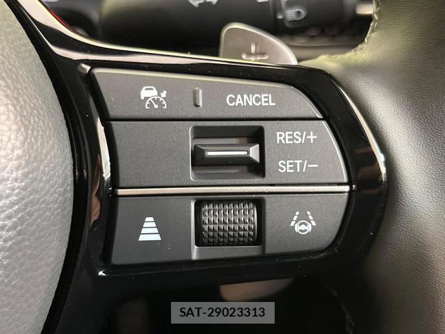 Honda ZR-V 2023-11 8872552-5