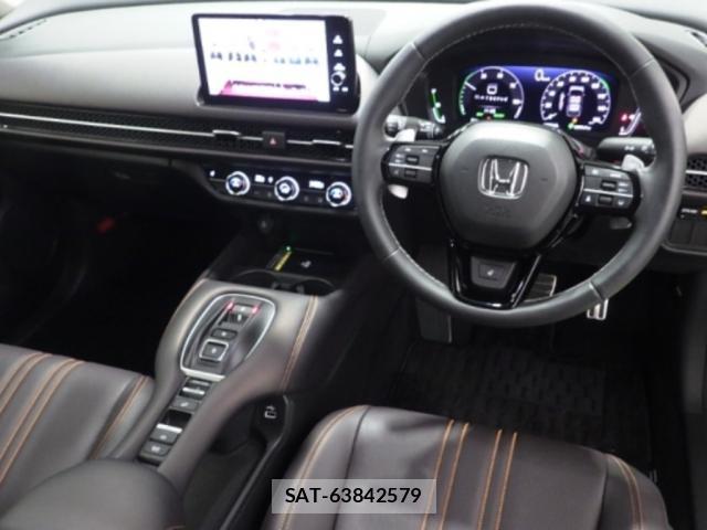 Honda ZR-V 2022-11 8875253-2