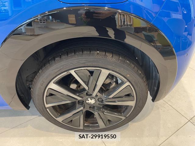 Peugeot 208 2022-03 8875960-14