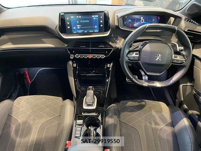 Peugeot 208 2022-03 8875960-4