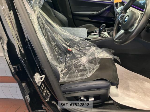 Bmw 5 SERIES 2018-12 8876227-11