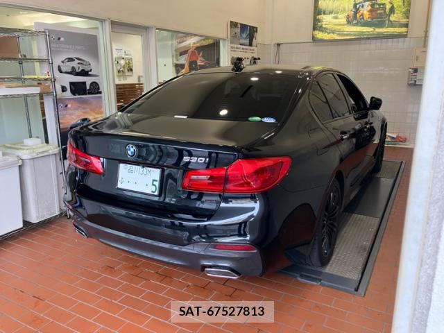 Bmw 5 SERIES 2018-12 8876227-2