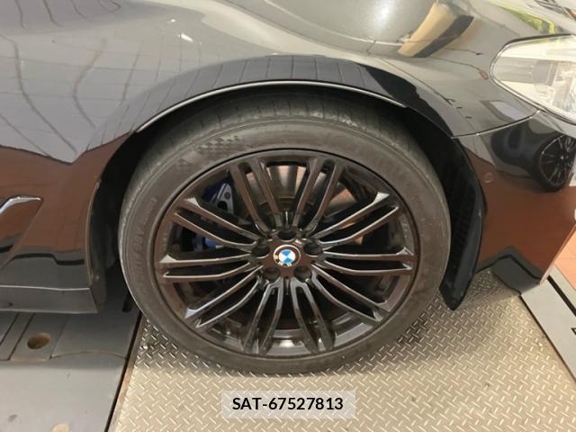 Bmw 5 SERIES 2018-12 8876227-3