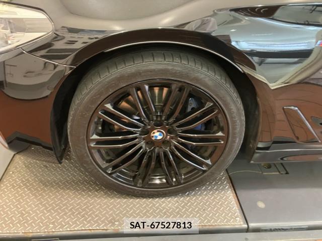 Bmw 5 SERIES 2018-12 8876227-6