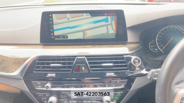 Bmw 5 SERIES 2018-02 8877579-10