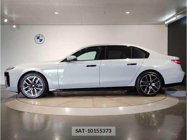 Bmw 7 SERIES 2023-06 8876745-5