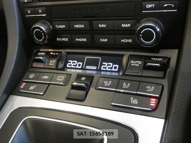 Porsche 718 Boxster 2017-03 8878013-14