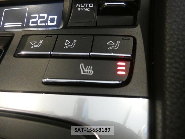 Porsche 718 Boxster 2017-03 8878013-15