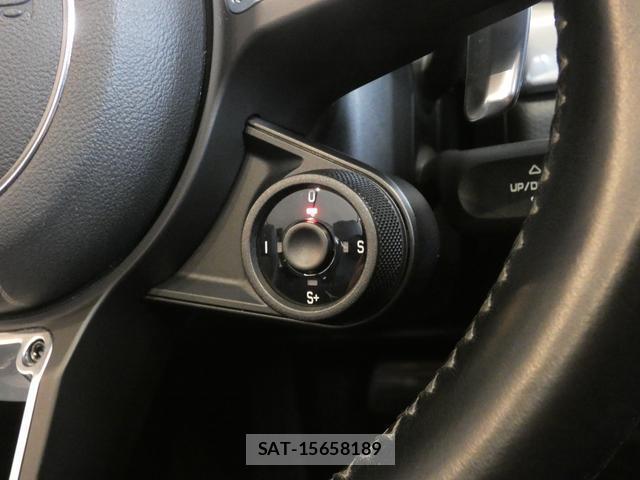 Porsche 718 Boxster 2017-03 8878013-17