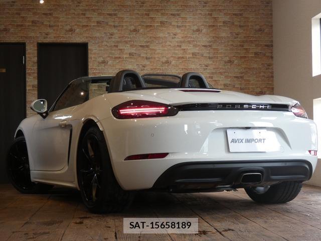 Porsche 718 Boxster 2017-03 8878013-3
