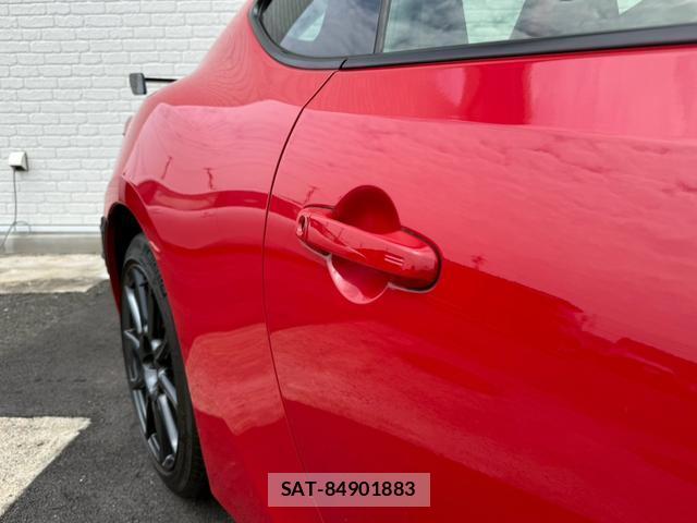 Toyota 86 2021-03 8877344-16
