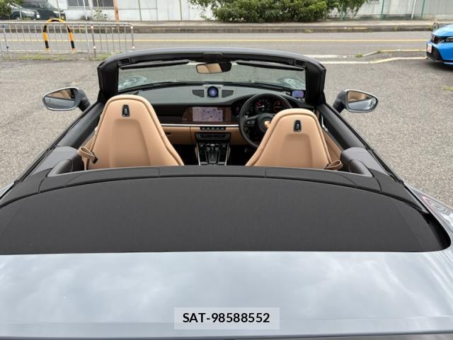 Porsche 911 2024-06 8876726-12