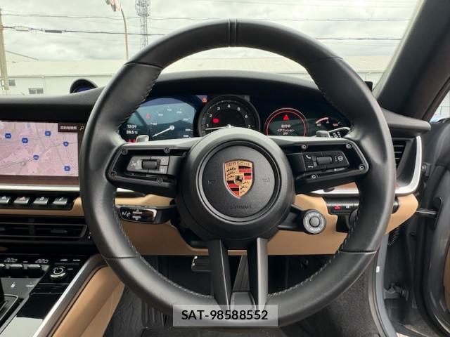 Porsche 911 2024-06 8876726-14