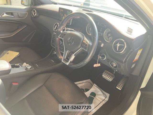 Mercedes Benz A-CLASS 2014-09 8876297-6