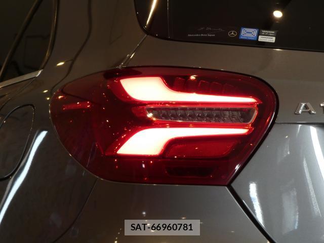Mercedes Benz A-CLASS 2016-12 8878010-3