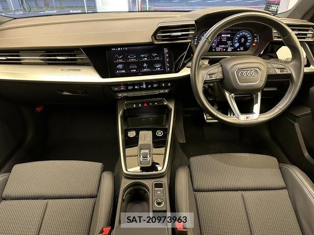 Audi A3 2021-06 8877547-10