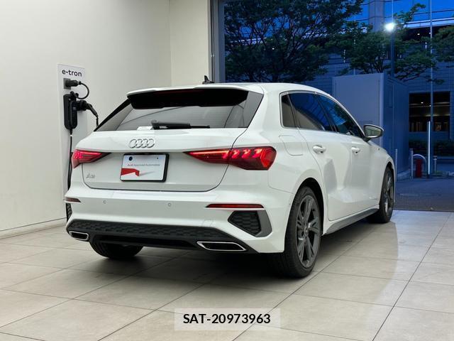 Audi A3 2021-06 8877547-2