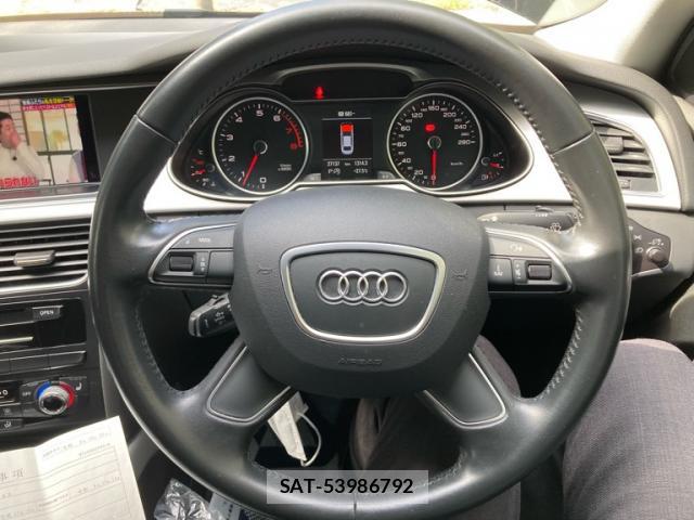 Audi A4 2015-10 8877542-16