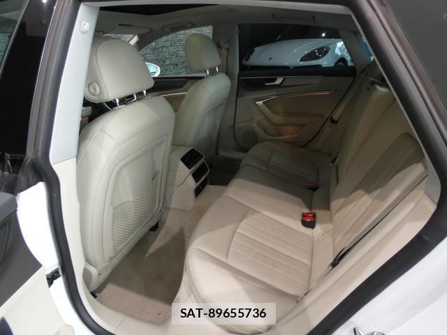 Audi A7 2018-12 8877510-18