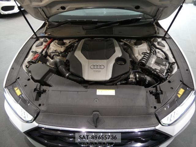 Audi A7 2018-12 8877510-19