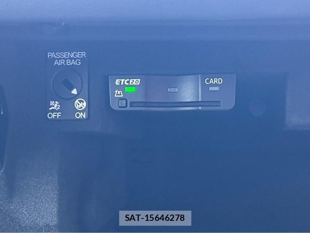 Audi A7 2022-08 8877555-9