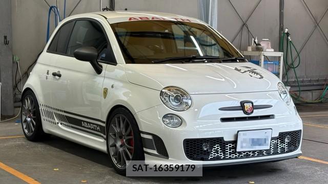 Abarth 595 2016-04 8877119-10