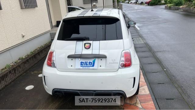 Abarth 595 2016-03 8877122-1