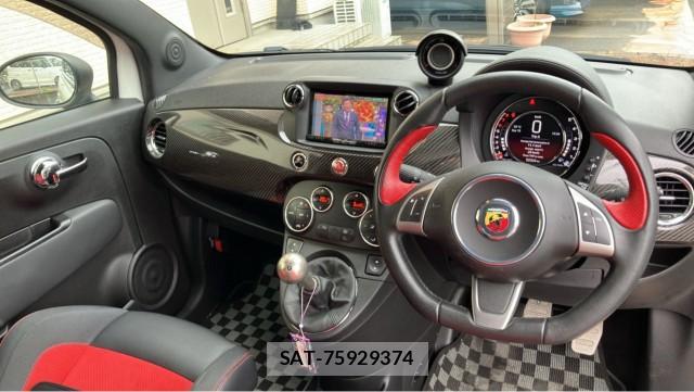 Abarth 595 2016-03 8877122-2