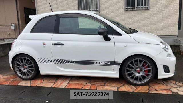Abarth 595 2016-03 8877122-3