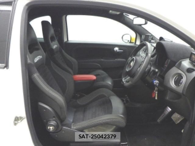 Abarth 595 2020-06 8877208-3