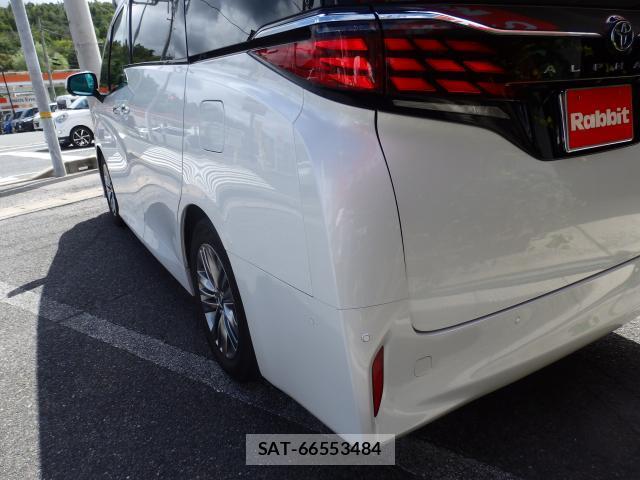 Toyota ALPHARD HYBRID 2024-04 8876135-12
