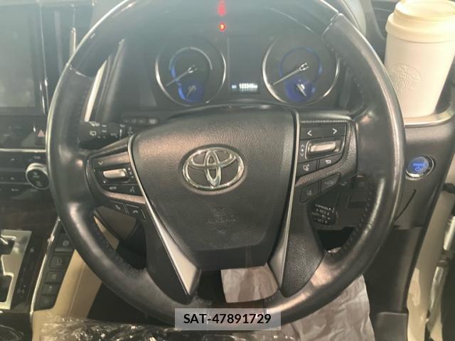 Toyota ALPHARD HYBRID 2018-07 8877444-10