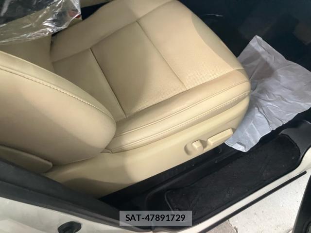 Toyota ALPHARD HYBRID 2018-07 8877444-11