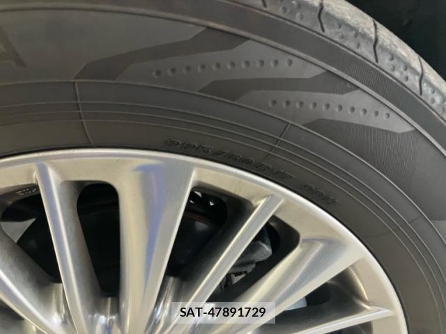 Toyota ALPHARD HYBRID 2018-07 8877444-7