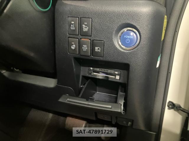 Toyota ALPHARD HYBRID 2018-07 8877444-9