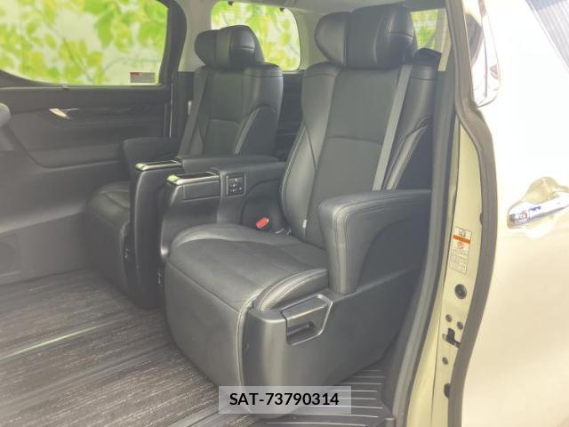 Toyota ALPHARD 2018-10 8876058-7