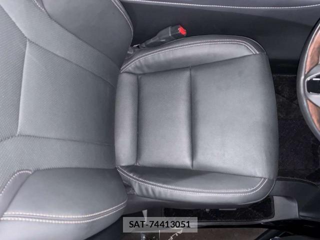 Toyota ALPHARD 2023-12 8876205-13