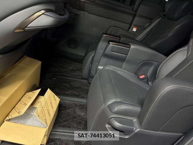 Toyota ALPHARD 2023-12 8876205-6