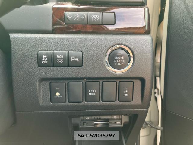 Toyota ALPHARD 2012-03 8876352-14