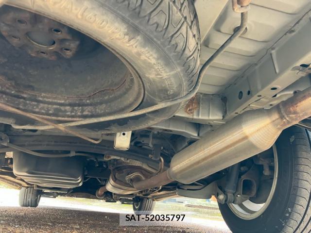 Toyota ALPHARD 2012-03 8876352-4