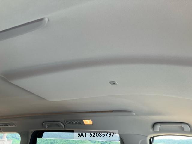 Toyota ALPHARD 2012-03 8876352-7