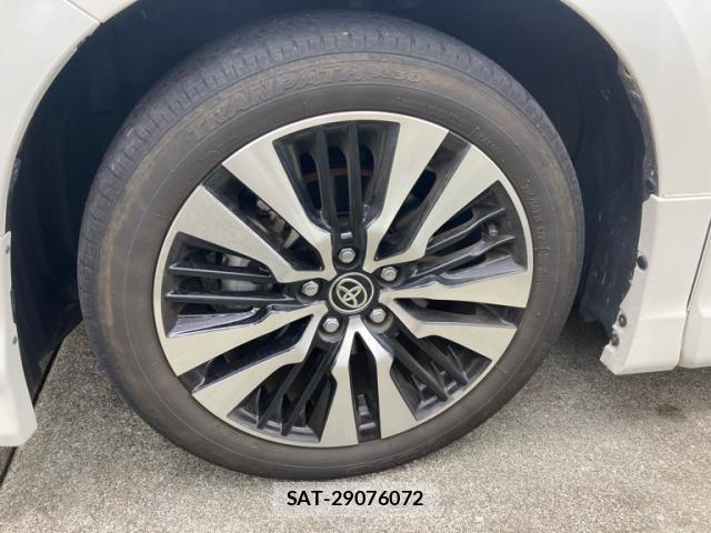 Toyota ALPHARD 2022-04 8876456-14