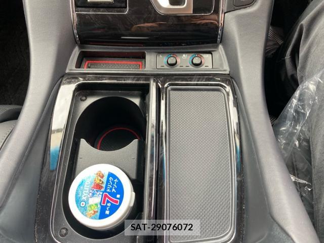 Toyota ALPHARD 2022-04 8876456-19
