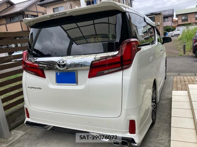 Toyota ALPHARD 2022-04 8876456-7