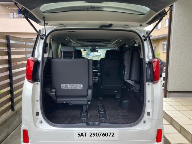 Toyota ALPHARD 2022-04 8876456-9