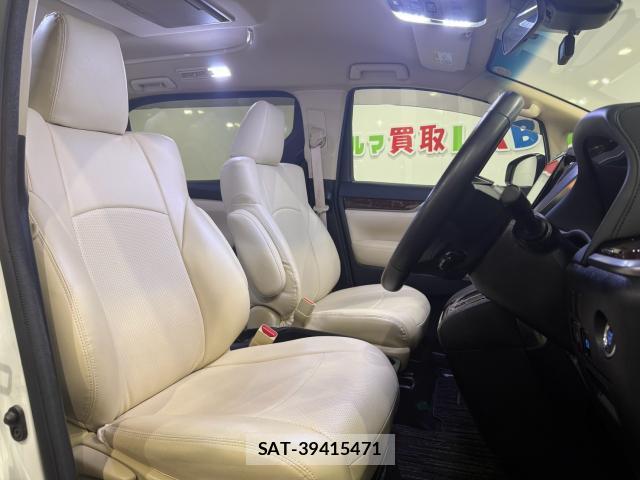 Toyota ALPHARD 2021-06 8876756-1