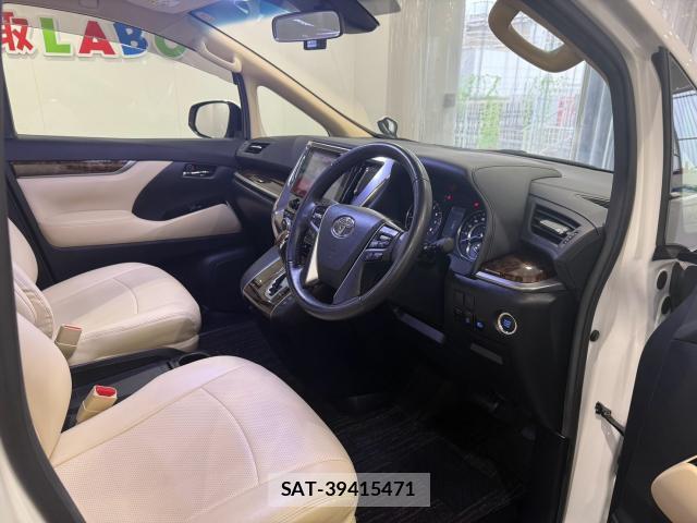 Toyota ALPHARD 2021-06 8876756-2