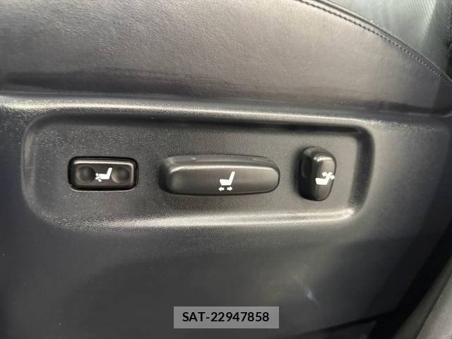 Toyota ALPHARD 2012-05 8876757-12