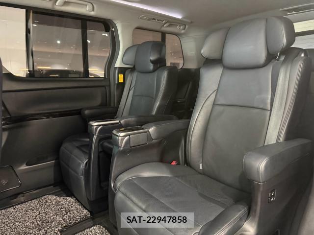 Toyota ALPHARD 2012-05 8876757-7