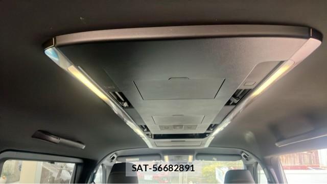 Toyota ALPHARD 2023-10 8877117-15